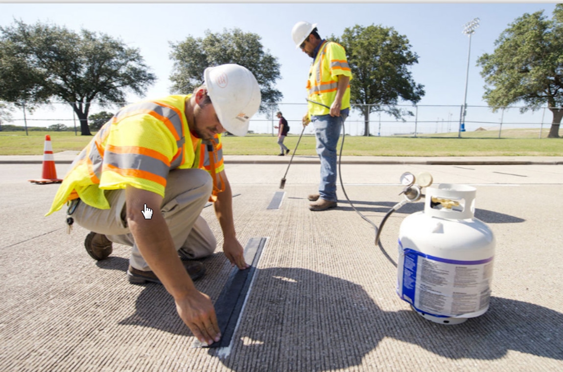 Old and New Technology at Work for Flaggers, Drivers - AWP