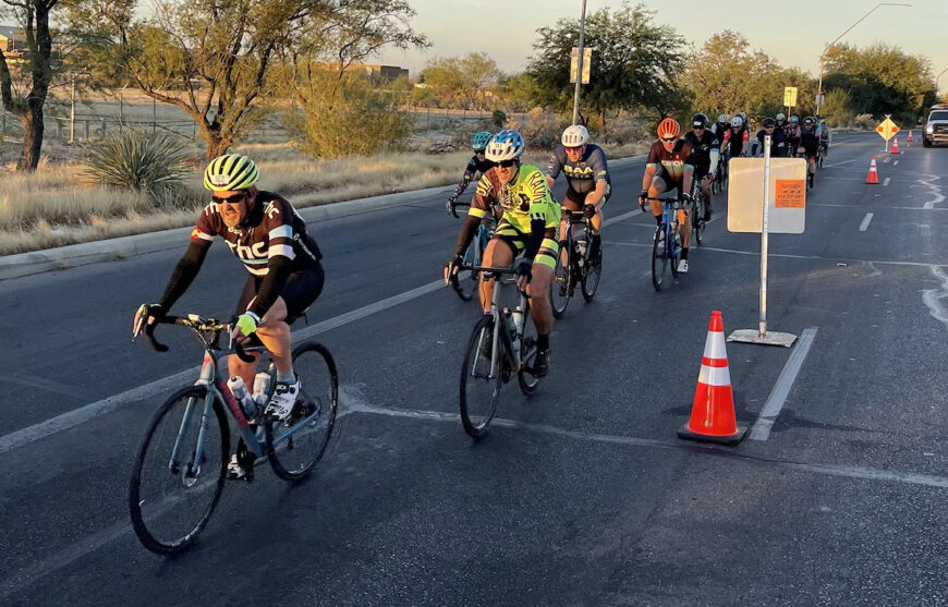 El Tour De Tucson traffic control